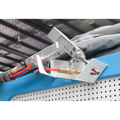 2000w Handheld Fiber Laser Welding Machine For Metal 1000w Laser Beam Welding